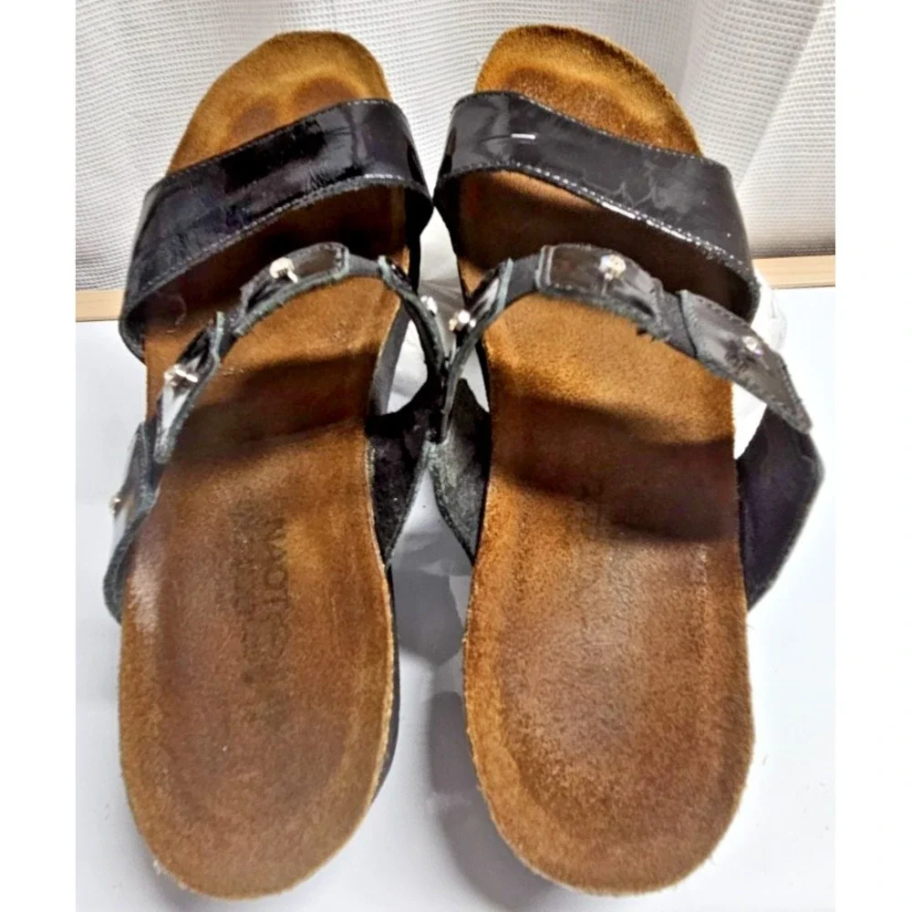 Naot Black patent leather ashley two strap rhinestones cork sandals Sz 39/L8‎